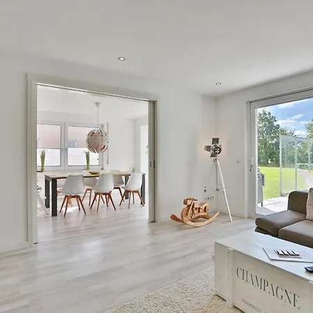 Glockenstrasse Ostseehoehe 1