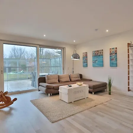 Apartament Glockenstrasse Ostseehoehe 1 *